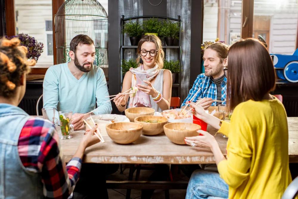 EInfach bestellen, nachbestellen oder bezahlen. Mit Yoordi läuft dein Restaurant wie von selbst.