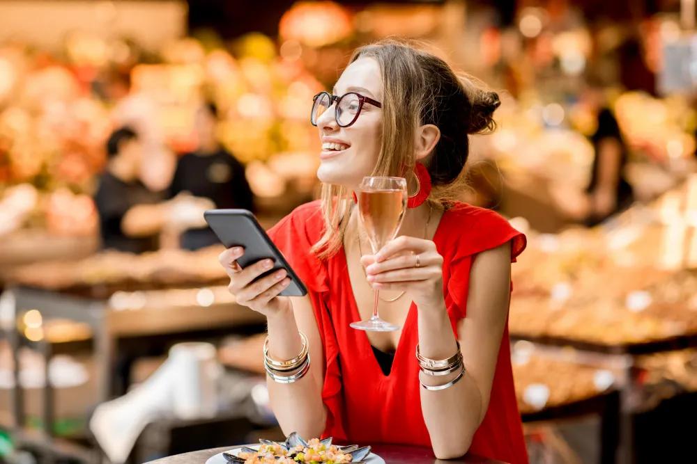 Viel Freude an der digitalen Speisekarte auf dem Smartphone. Einfach bestellen und bezahlen.